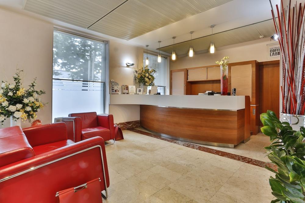 Hotel&residence Centro - Stazione Porta Susa 3*